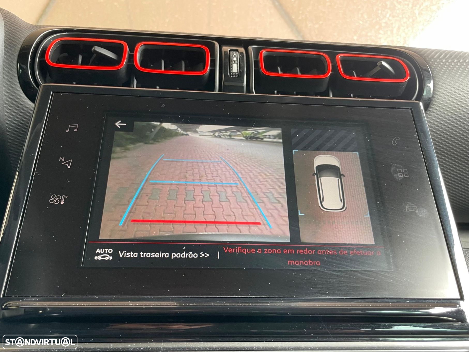 Citroën C3 Aircross 1.2 PureTech Live - 23