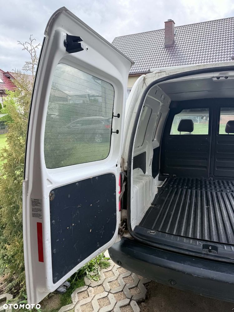 Volkswagen Caddy Comfortline - 5