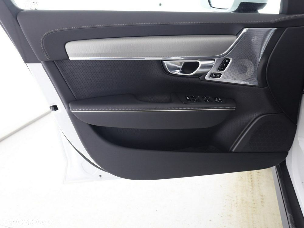 Volvo V90 Cross Country B4 D AWD Ultimate - 10