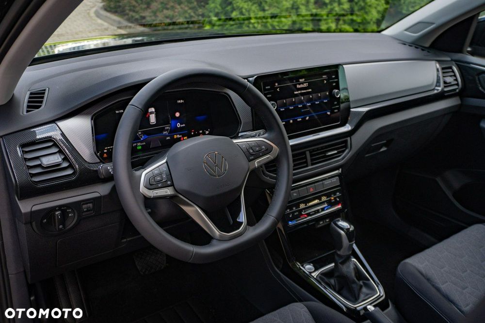 Volkswagen T-Cross - 10