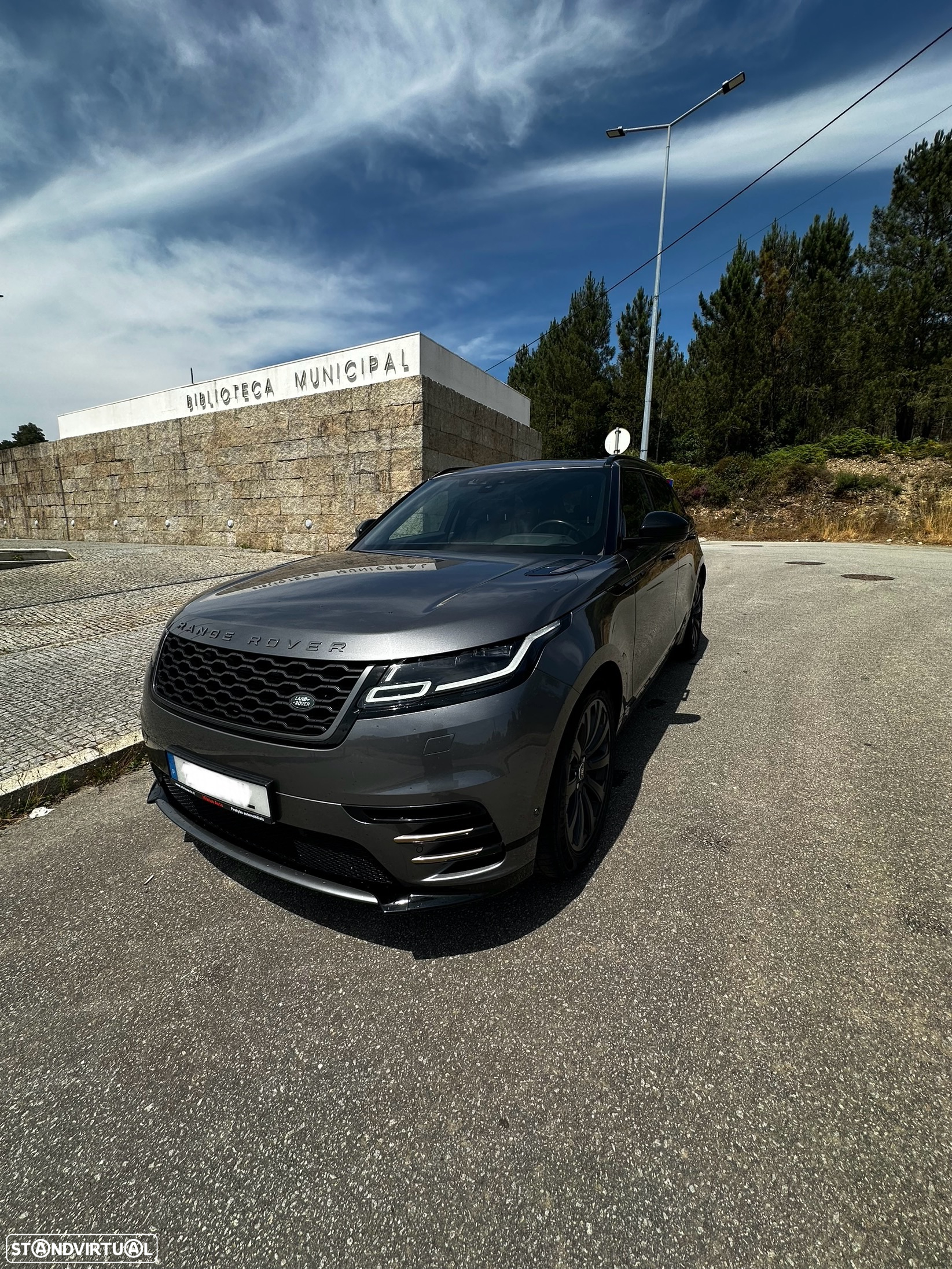 Land Rover Range Rover Velar 3.0 D R-Dynamic - 6