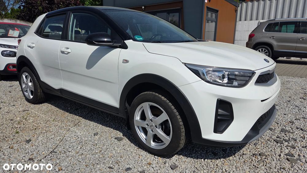 Kia Stonic 1.2 Spirit - 2