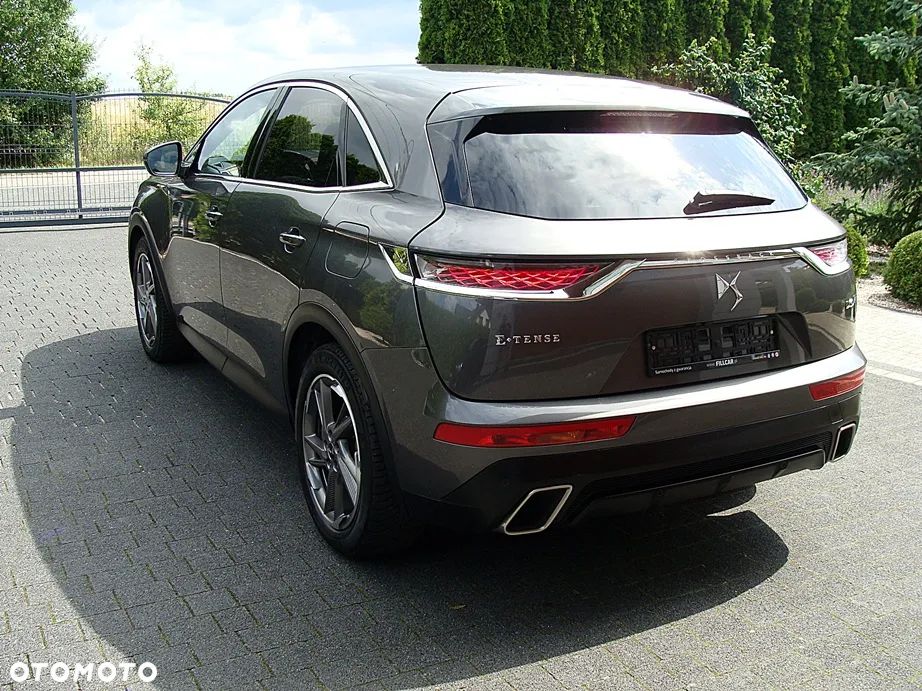 DS Automobiles DS 7 Crossback 1.6 E-Tense So Chic - 7