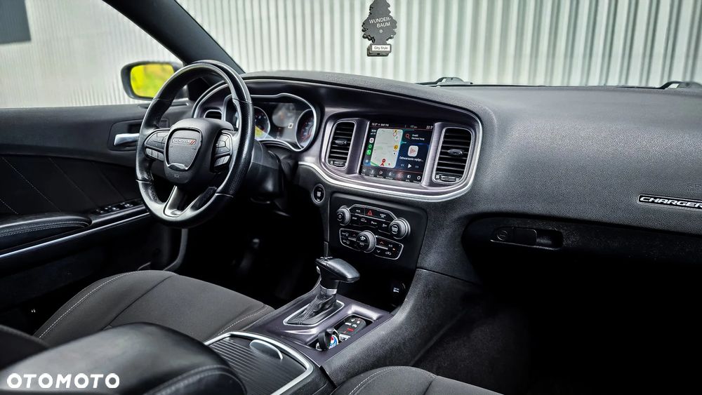 Dodge Charger 6.4 Scat Pack - 9