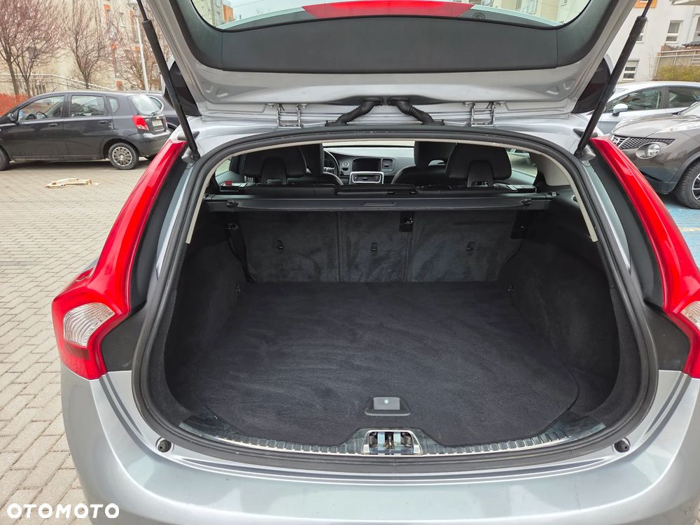 Volvo S60 D2 Drive-E Kinetic - 14