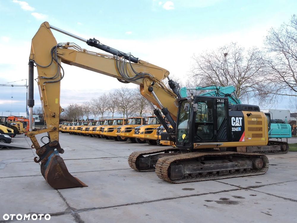 Caterpillar 324EL - 32