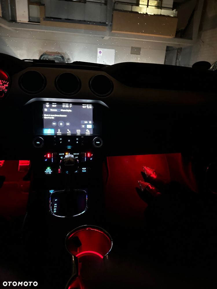 Ford Mustang 2.3 EcoBoost - 26