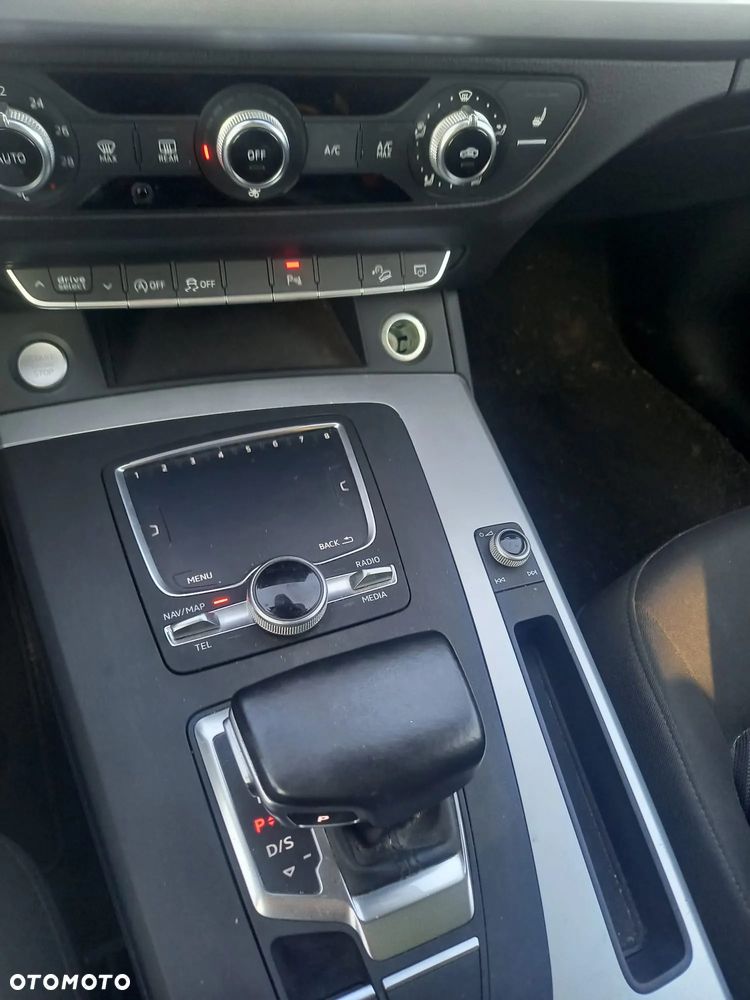 Audi Q5 2.0 TDI Quattro Design S tronic - 10