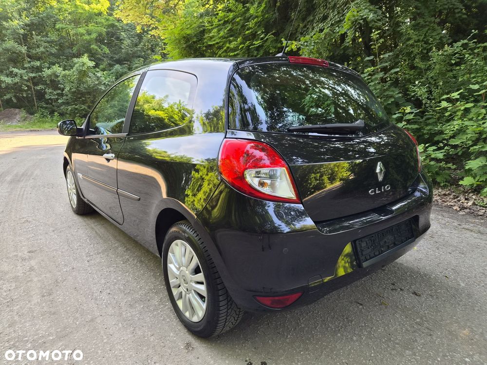 Renault Clio - 4