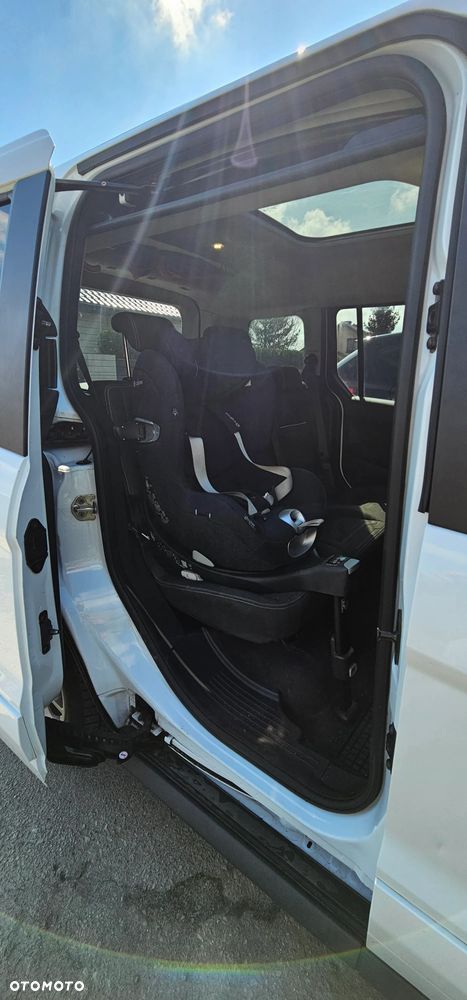 Ford Tourneo Connect 1.6 TDCi Titanium - 6