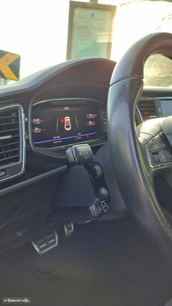 SEAT Leon 2.0 TSI S&S DSG Cupra 300 - 7