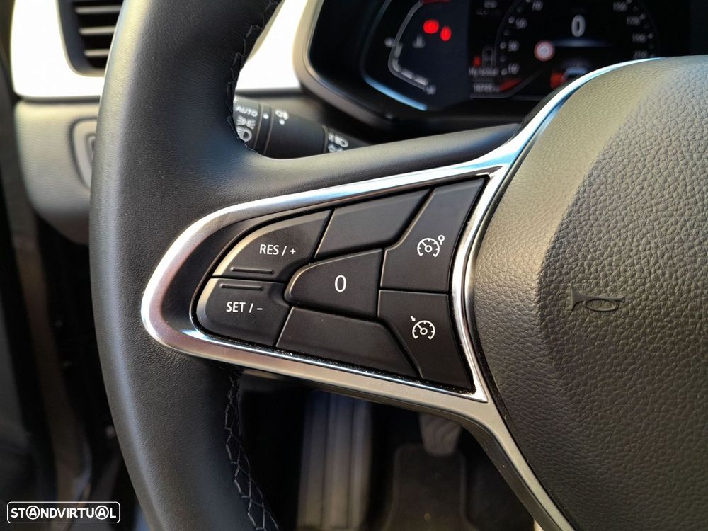 Renault Captur 1.0 TCe Techno Bi-Fuel - 16