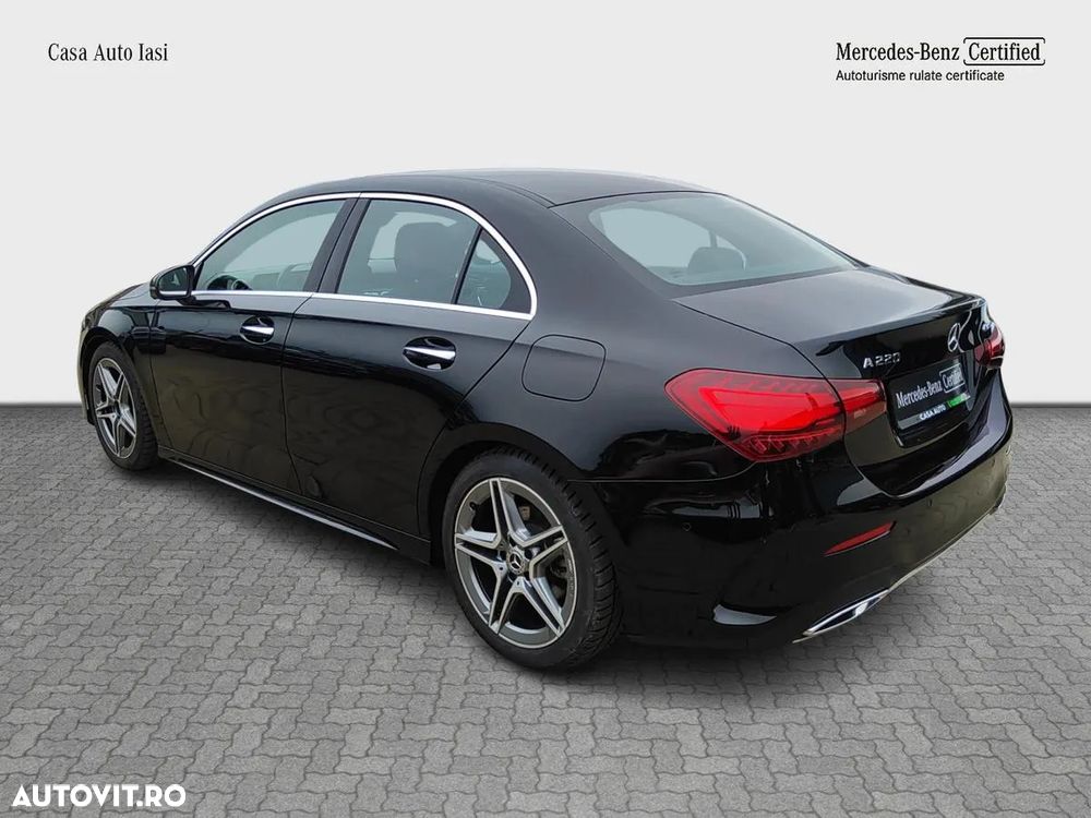 Mercedes-Benz A 220 4MATIC Aut. - 4