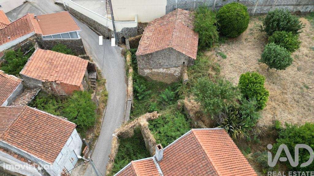 Casa de aldeia T2 em Vila Nova de 250,00 m2 - Grande imagem: 5/20