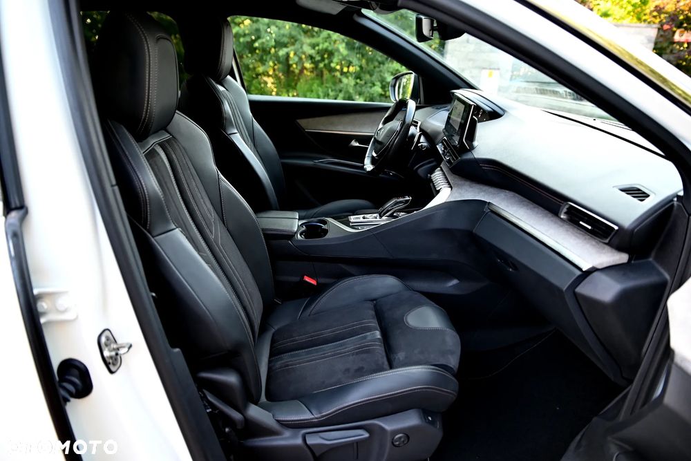 Peugeot 3008 BlueHDi 130 Stop & Start EAT8 GT Pack - 26