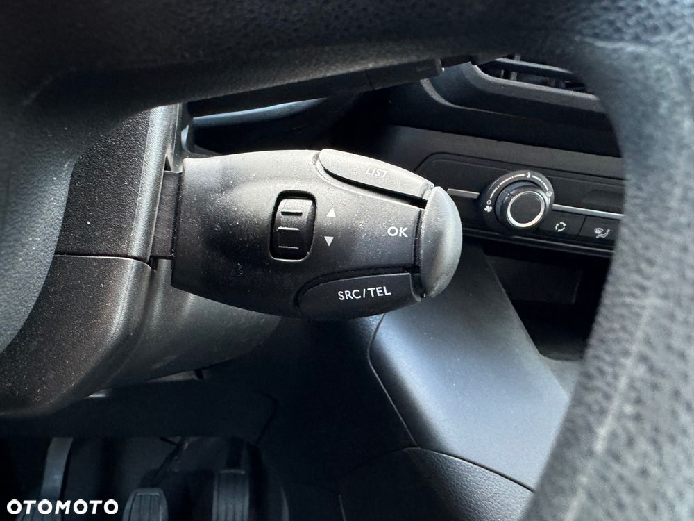 Toyota Proace City 1.5 D-4D Long 2,3t Active (bryg.) - 25