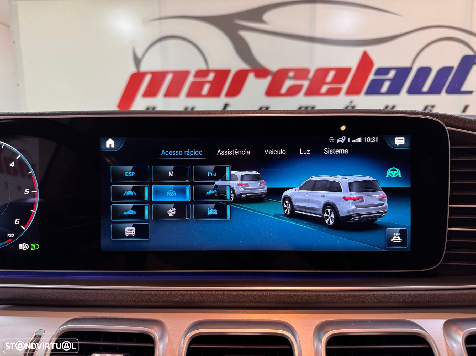 Mercedes-Benz GLS 350 d 4Matic - 42