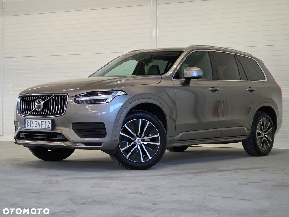 Volvo XC 90 B5 D AWD Geartronic Momentum Pro - 3