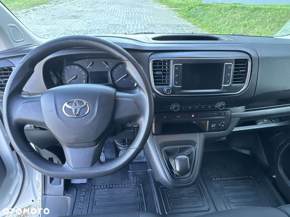 Toyota PROACE - 3