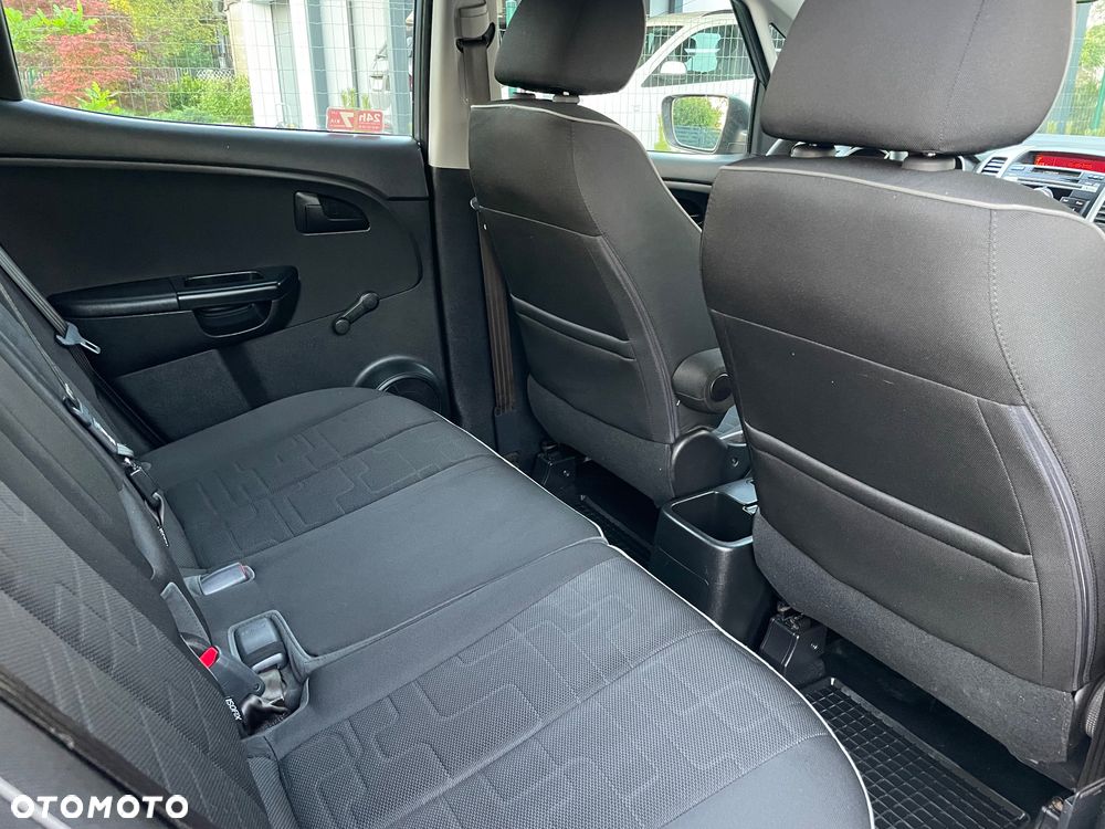 Kia Venga 1.4 M - 8