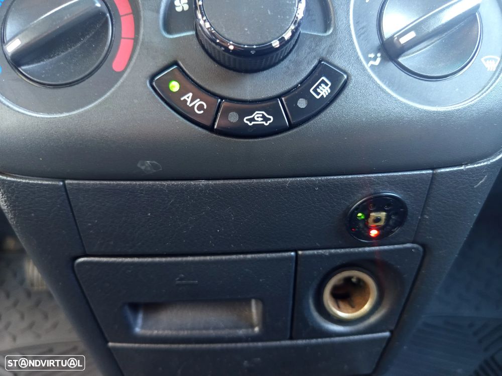 Chevrolet Aveo 1.2 LT Bi-Fuel - 15