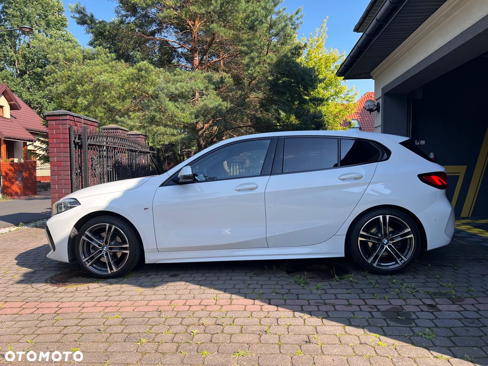 BMW Seria 1 116d Edition M Sport Shadow - 13