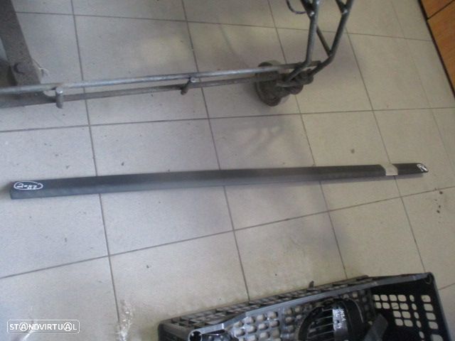 Grelha Friso 8200289920C RENAULT CLIO 3 2008 1.5Dci   3P   FE FRISO DA PORTA - 1