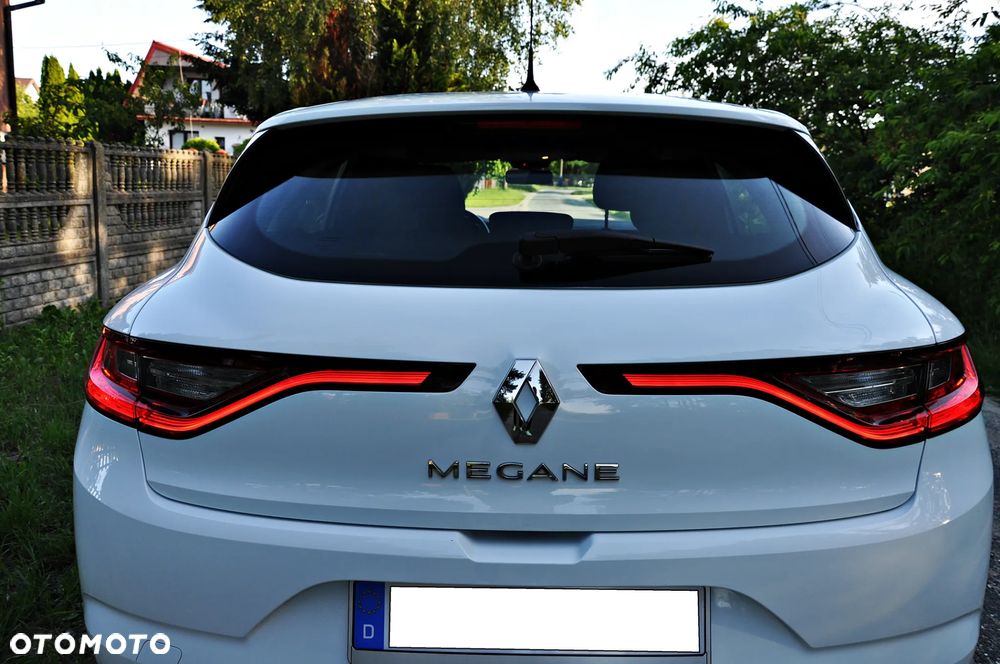 Renault Megane ENERGY TCe 100 EXPERIENCE - 31