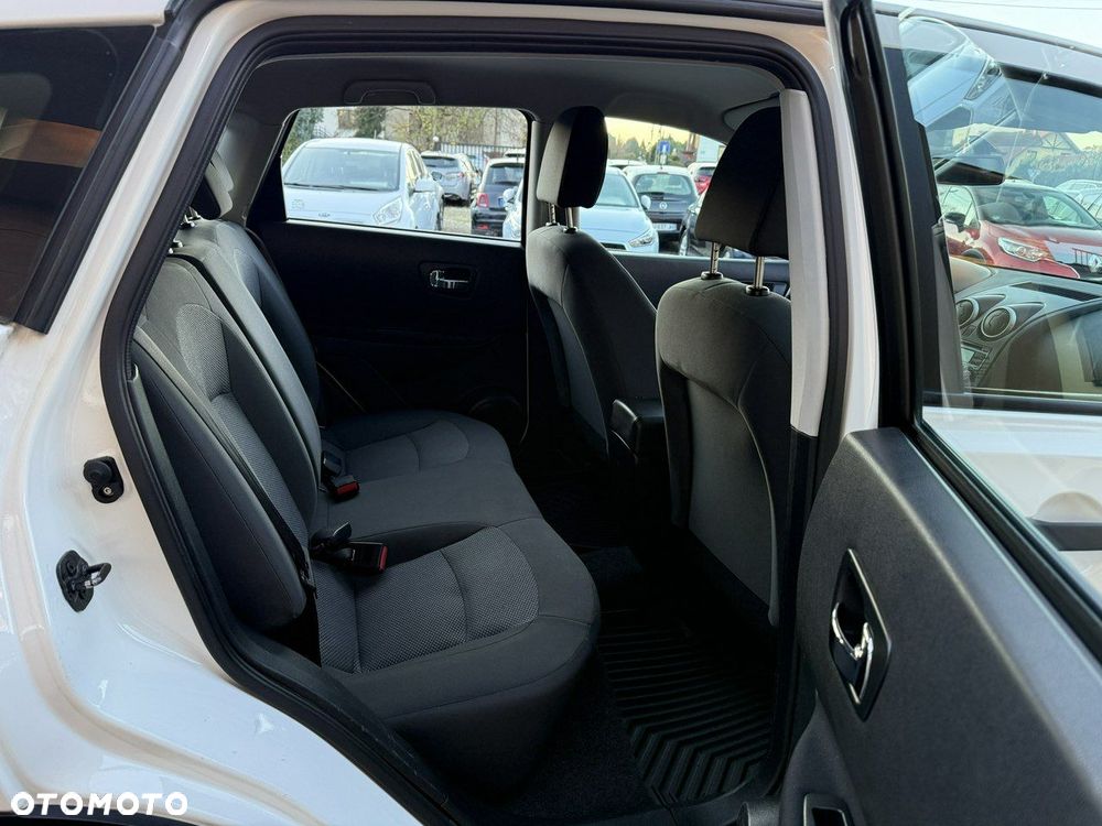 Nissan Qashqai - 22