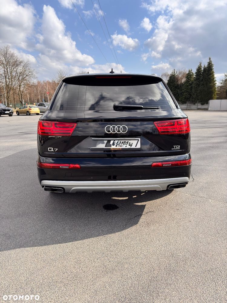 Audi Q7 - 5