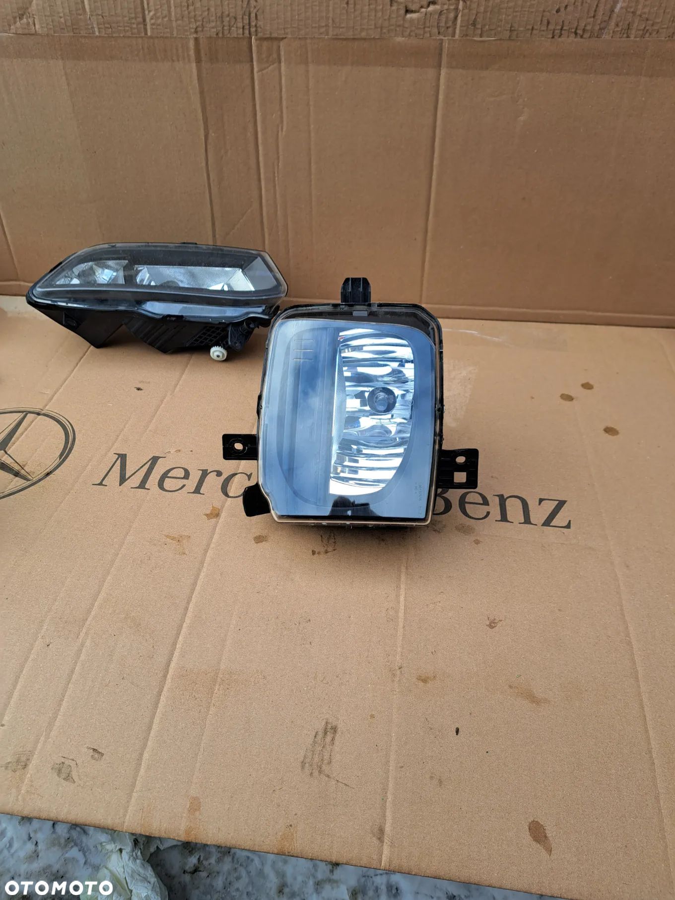 Halogen prawy VW T-Cross 2GM941662B - 1