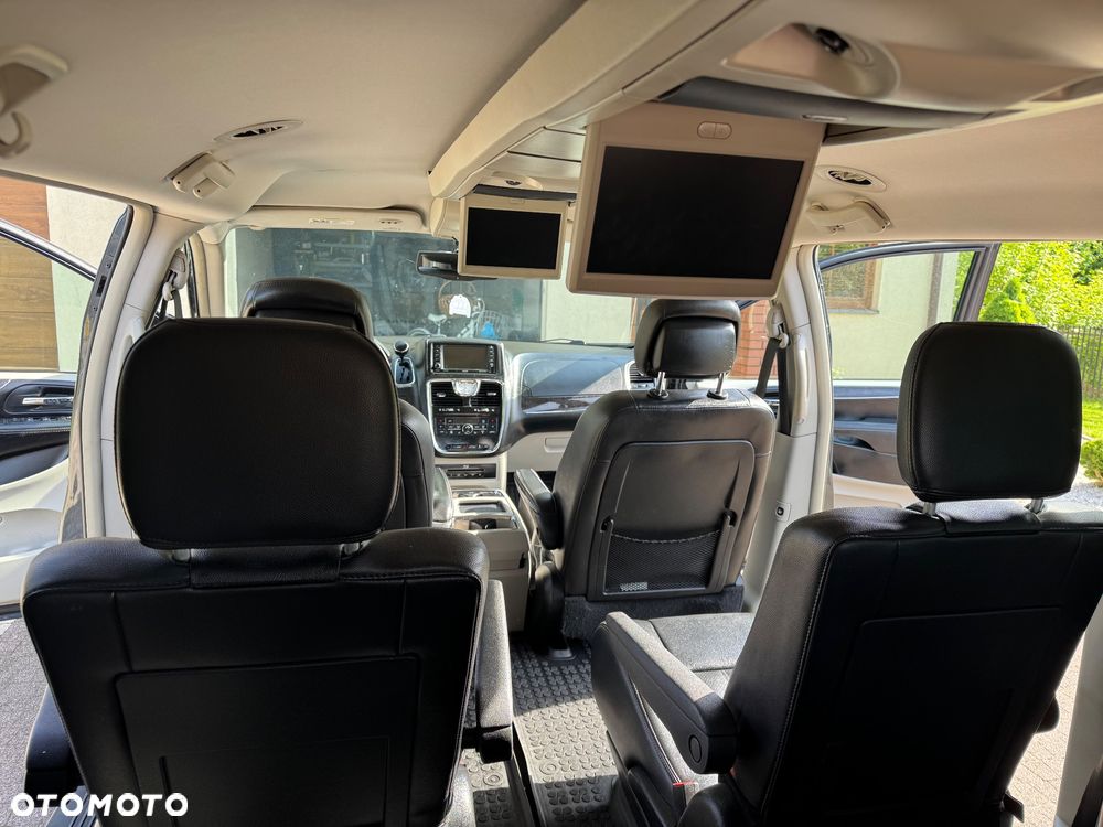 Chrysler Town & Country 3.6 Touring - 6