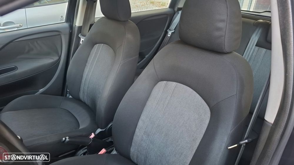 Fiat Punto - 11