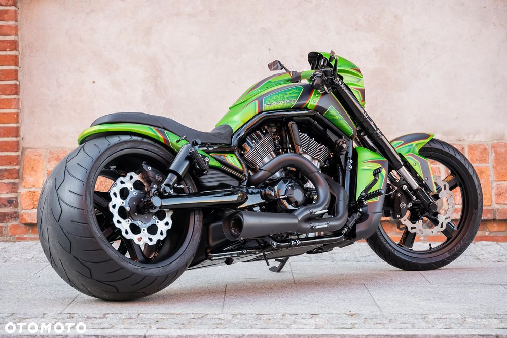 Harley-Davidson V-Rod Muscle - 8