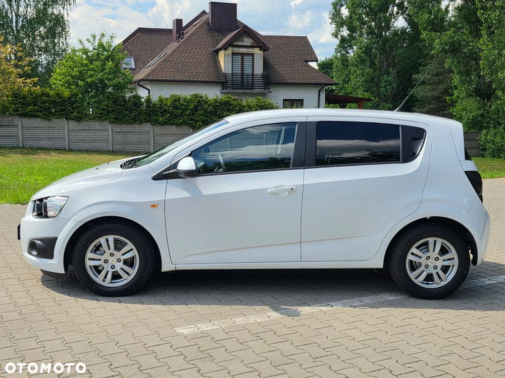 Chevrolet Aveo 1.2 LS - 30
