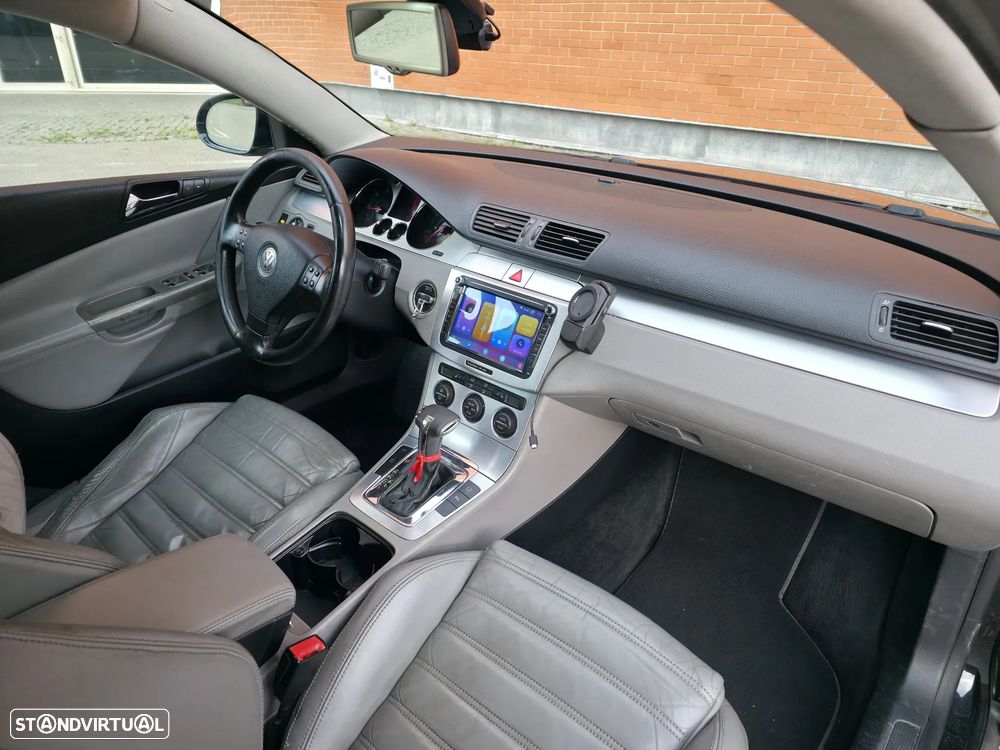 VW Passat Variant 2.0 TDi Highline DSG - 8