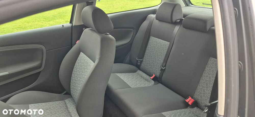Seat Ibiza 1.2 12V Reference - 14