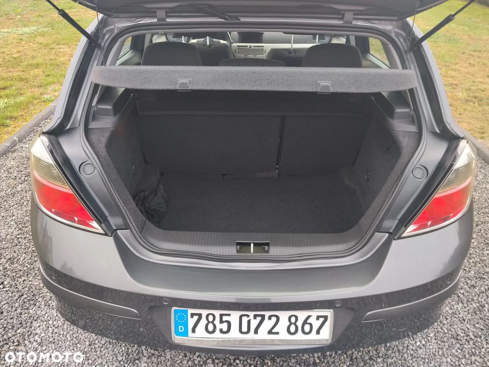 Opel Astra 1.6 Cosmo - 21