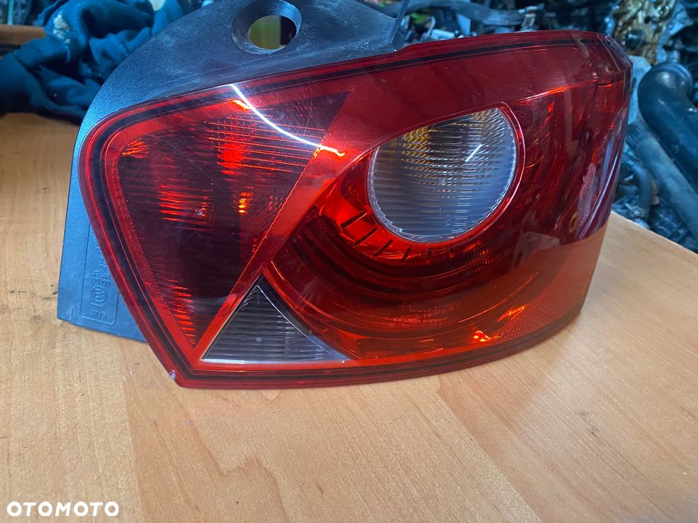 LAMPA TYŁ TYLNA PRAWA SEAT IBIZA IV 6J4945096K 6J4945258D - 3