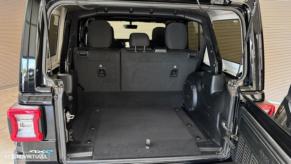 Jeep Wrangler Unlimited 2.0 TG 4xe Sahara - 24