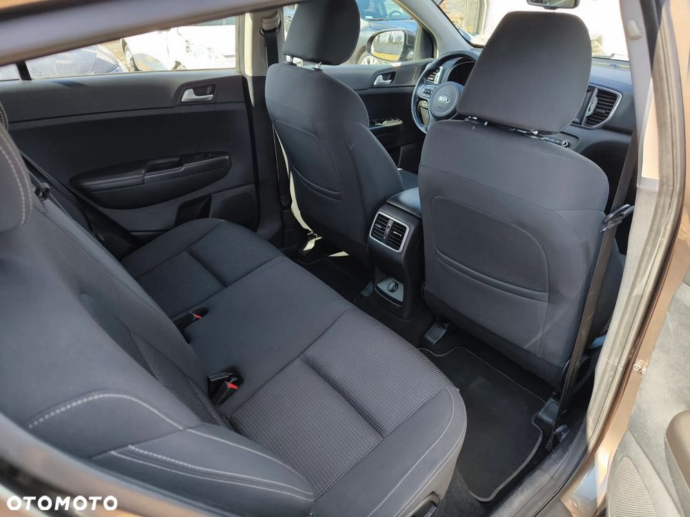Kia Sportage - 13
