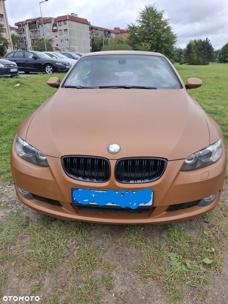BMW Seria 3 325i Cabrio - 9