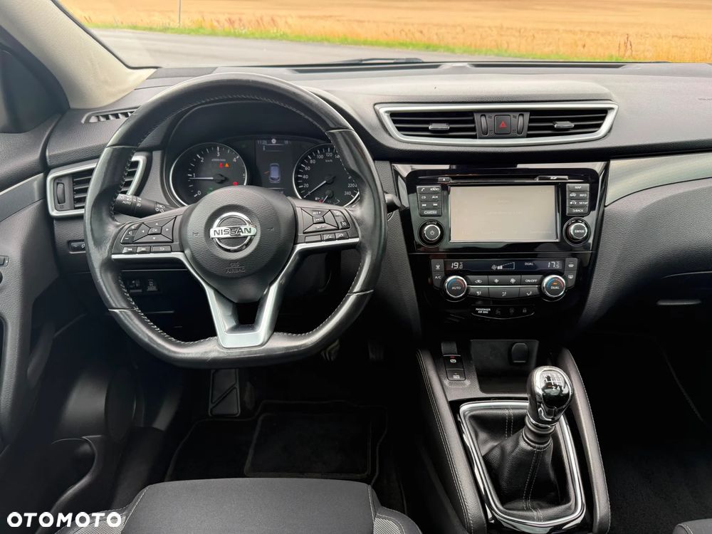 Nissan Qashqai 1.6 DCi ALL-MODE 4x4i ACENTA - 13