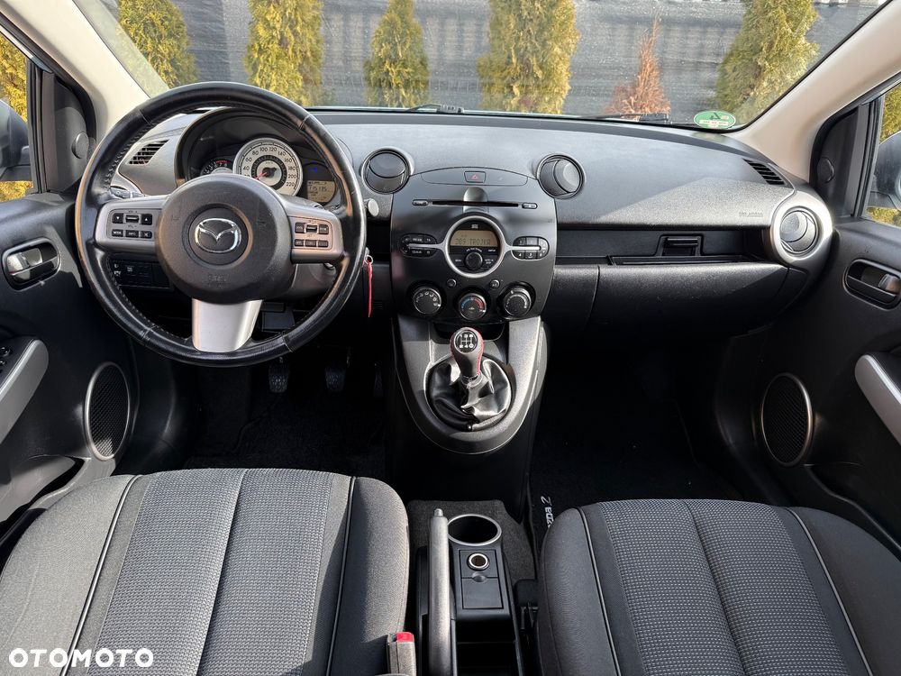 Mazda 2 1.5 Dynamic - 12