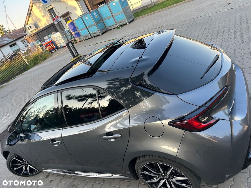 Toyota Corolla 2.0 Hybrid GR Sport Dynamic - 14