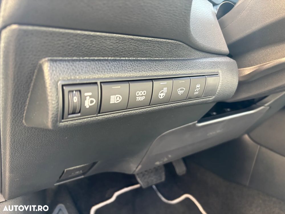 Toyota Corolla 1.8 HSD Dynamic - 12