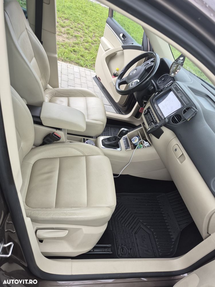 Volkswagen Tiguan 2.0 TDI 4Motion DSG BMT Sport & Style - 9