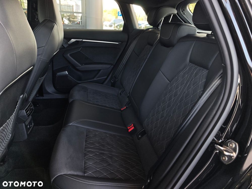 Audi S3 Sportback TFSI Quattro S tronic - 11