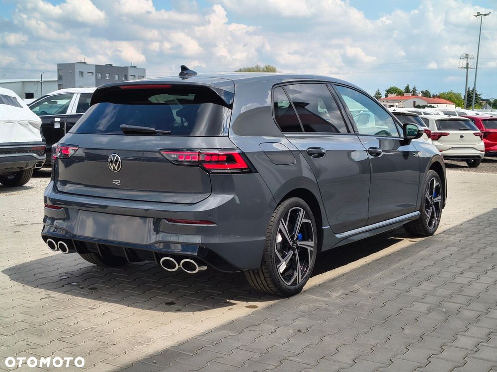 Volkswagen Golf - 7