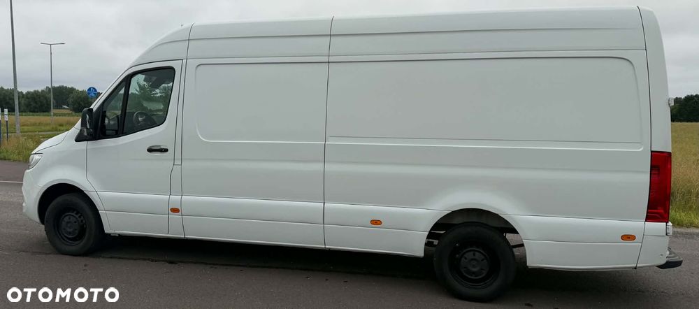 Mercedes-Benz Sprinter - 5